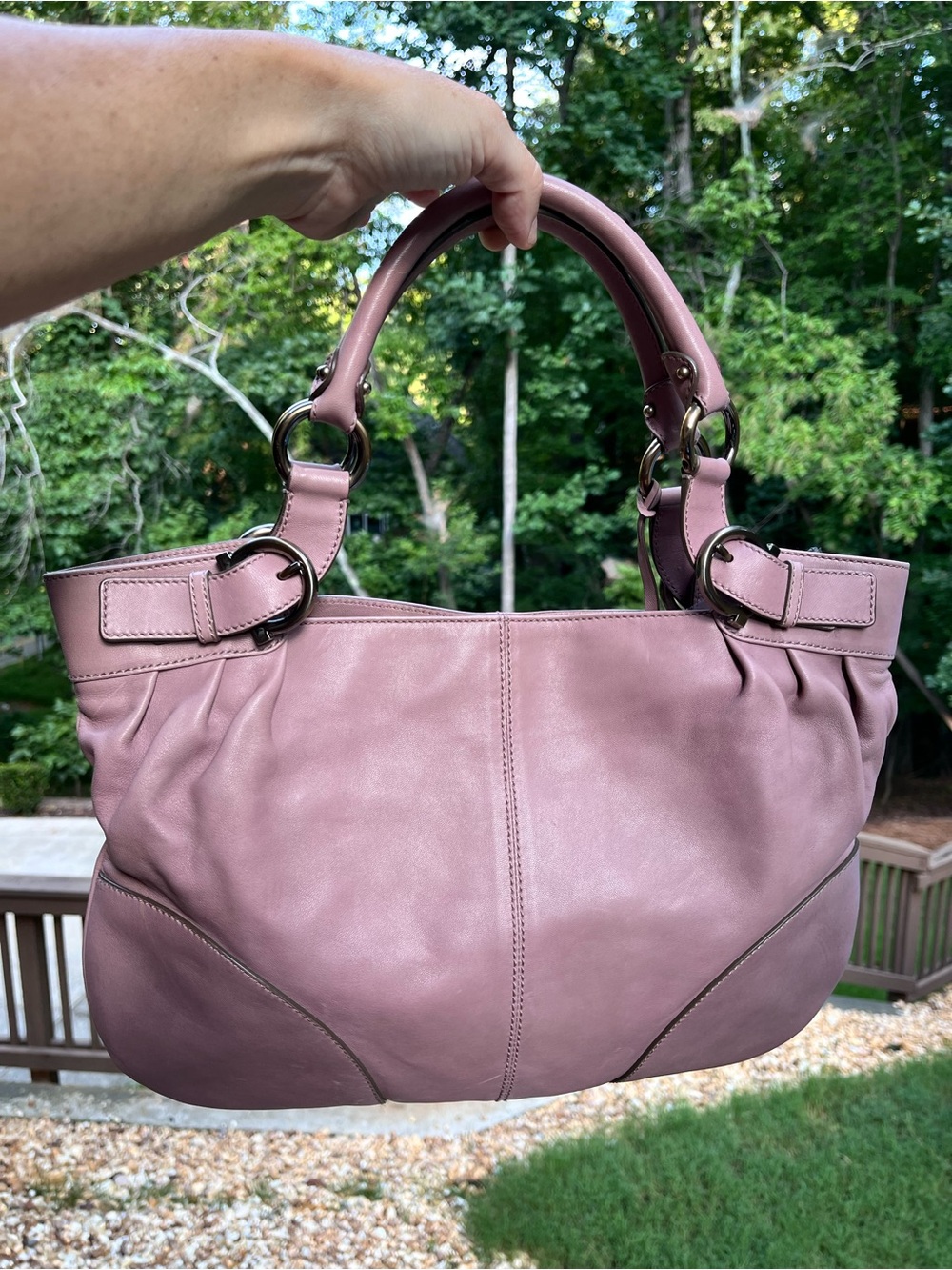 Salvatore Ferragamo Lavender Leather Tote Bag - Picture 2 of 10